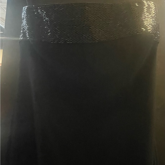 Bob Mackie Beaded Trim Gown - Picture 6 of 8